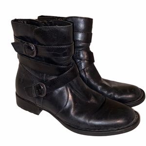 Born Leather flat biker boots